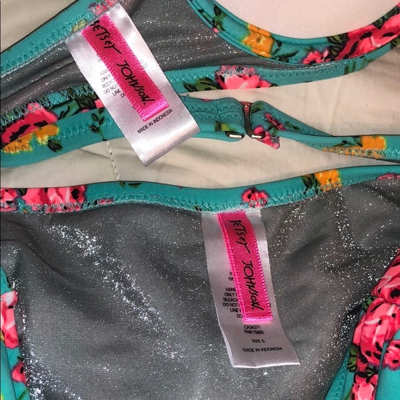 SOLD!!!!!!!!! Betsy Johnson//floral high-wasted bikini set - Picture 5 of 5